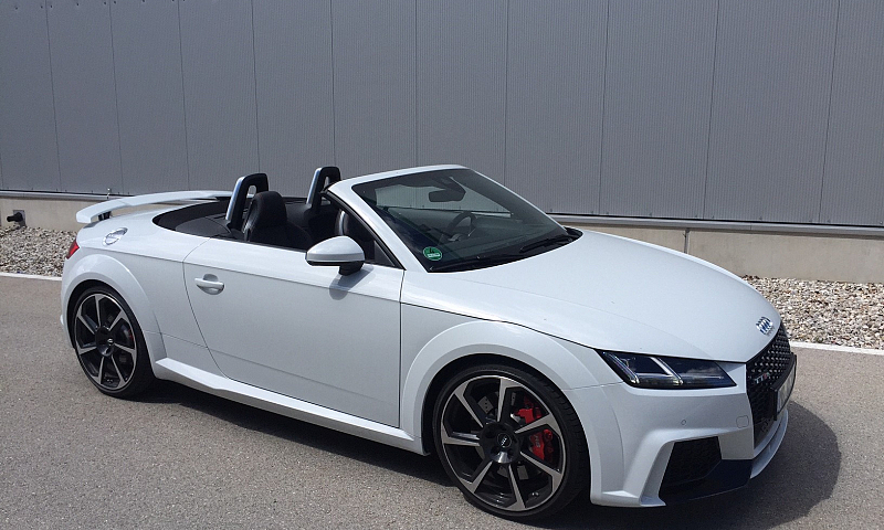 Audi Tt Rs Roadster 20 Zoll Sportabgasanl B O Mieten Bei As Service 6 Sales Gmbh